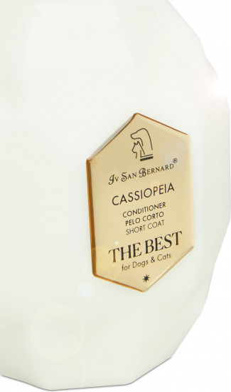 Кондиционер для короткой шерсти с экстрактом акации «Cassiopeia»