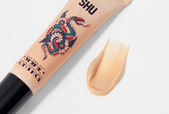 Основа под макияж матовая «Shine control»