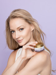 Дневной крем для лица «Гиалурон Эксперт» SPF20 с гиалуроновой кислотой - Фото 11