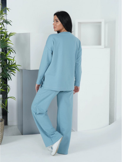 Костюм женский