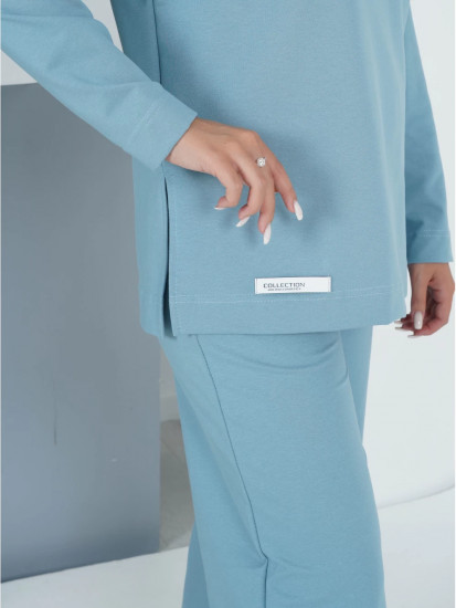 Костюм женский