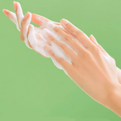 Пенка для умывания - Фото 1