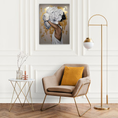 Картина по номерам с поталью «Девушка с пионами» - Фото 1