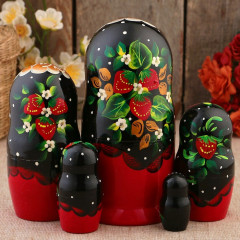 Набор матрёшек «Земляничка» - Фото 1