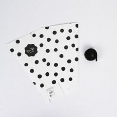 Коробка для цветов подарочная «Стильный горошек» - Фото 6