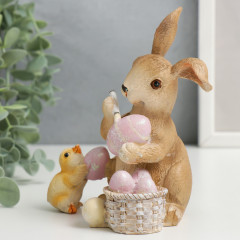 Сувенир «Зайчик с утёнком раскрашивают яйца» - Фото 3