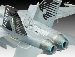 Сборная модель истребителя McDonnel Douglas F/A-18C Hornet - Фото 2