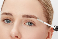 Гель для бровей средней фиксации - Фото 3