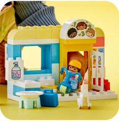 Конструктор Duplo 10992 Жизнь в детском саду. Life At The Day Nursery - Фото 8