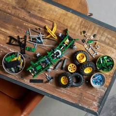 Конструктор Technic 42157 Трактор John Deere 948L-II - Фото 10