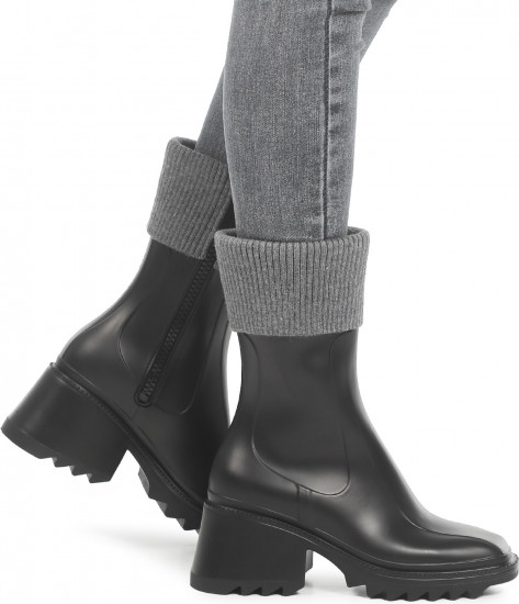 Сапоги женские