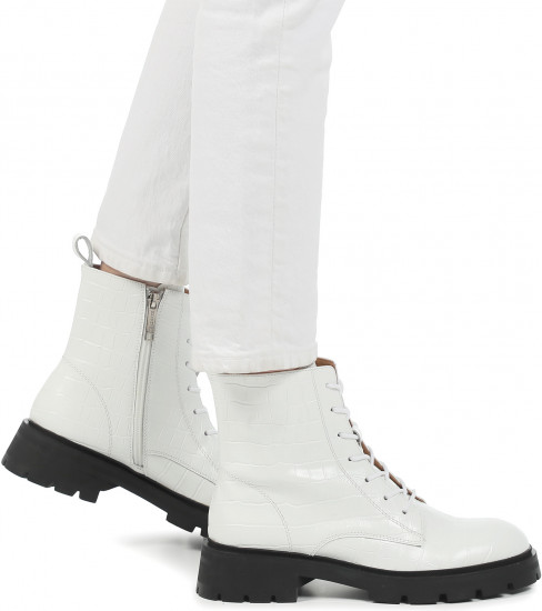 Ботинки женские