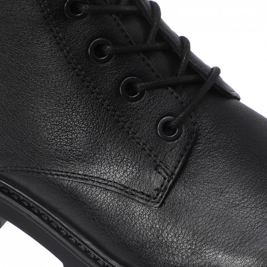 Ботинки женские