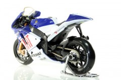 Мотоцикл "2009 Fiat Yamaha" 1:10 - Фото 2