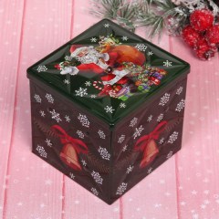 Банка жестяная «Дед Мороз с подарком» - Фото 1