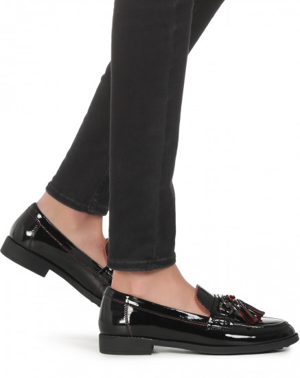 Лоферы женские