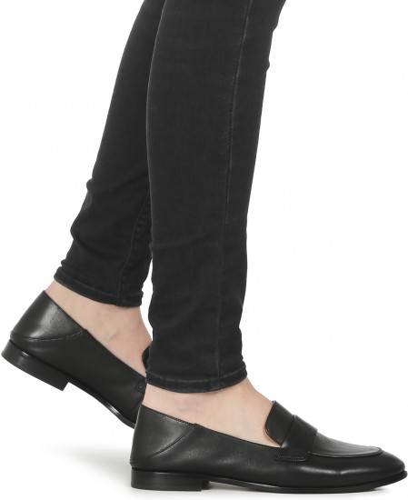 Лоферы женские