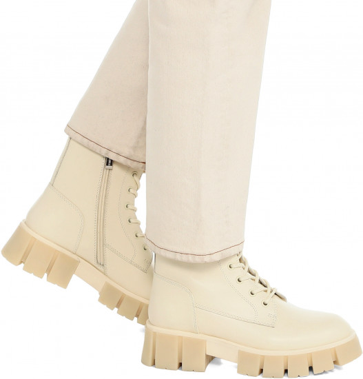 Ботинки женские