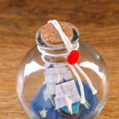 Корабль сувенирный в бутылке «Be happy» - Фото 3