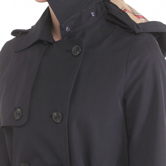 Плащ женский