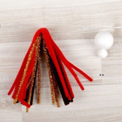 Игрушка из меховых палочек «Собачка с шаром» - Фото 2