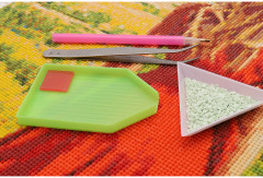 Мозаика алмазная «Девушка в красном платье» - Фото 3