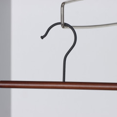 Вешалка для брюк и юбок - Фото 3