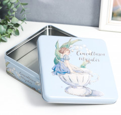 Шкатулка «Малышка в чашке с ландышем» - Фото 1