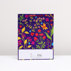 Пакет подарочный «Цветочный узор на фиолетовом» - Фото 1