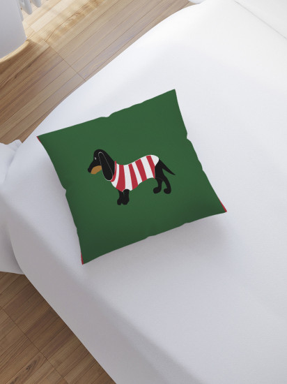 Наволочка декоративная «Такса в полосатой футболке»