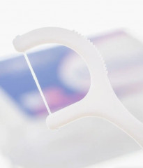 Зубочистки одноразовые с нитью - Фото 1