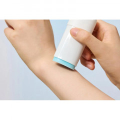 Стик солнцезащитный с гиалуроновой кислотой Madagascar Centella Hyalu-Cica SPF50+ PA++++ - Фото 2