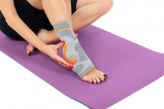 Суппорт для голеностопа с боковой поддержкой и защитой - Фото 4