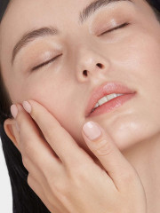 Сыворотка антиоксидантная с 20% витамина C «20 Vitamin C Brighten Firm Serum» - Фото 2