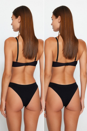 Комплект трусов женских