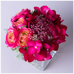 Букет искусственных цветов в вазе - Фото 1