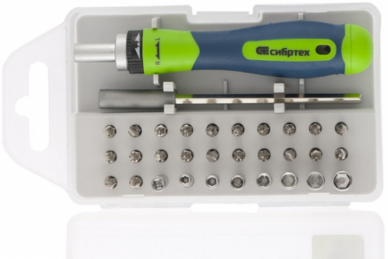 Набор: отвертка, биты, торцевые головки