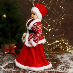 Бабушка Зима «В красной шубе ромбик, с ремешком» - Фото 1