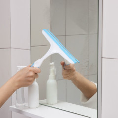 Водосгон с изогнутой ручкой - Фото 1