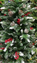 Новогодняя ель - Фото 1