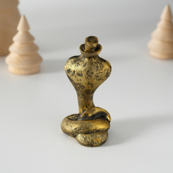 Фигурка сувенирная «Кобра в цилиндре»