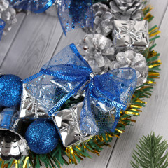 Венок рождественский «Синие банты и шарики» - Фото 1