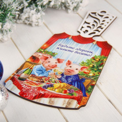 Доска разделочная «Хрюши за столом» - Фото 1