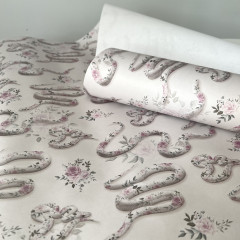 Упаковочная бумага «Змея в розах» - Фото 2