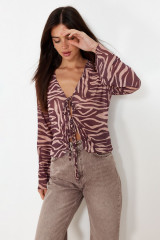 Блузка женская - Фото 1