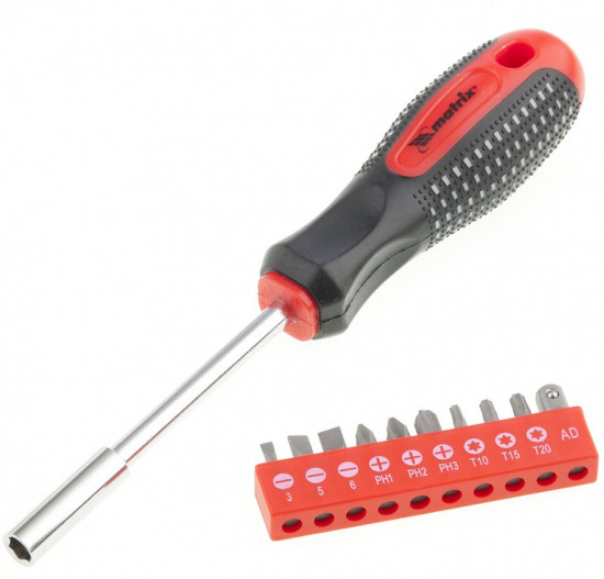 Отвертка с набором бит