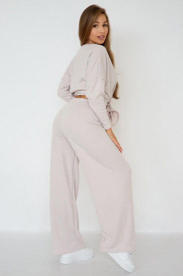 Костюм женский