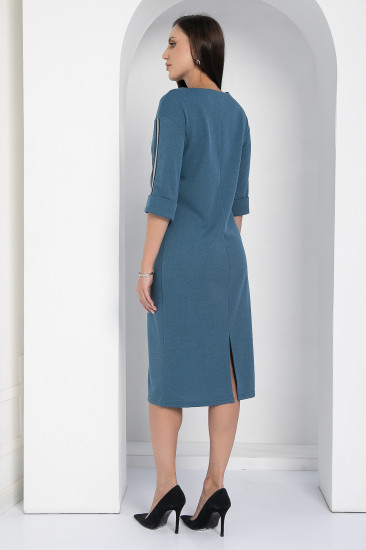 Платье женское «Простота в деталях»