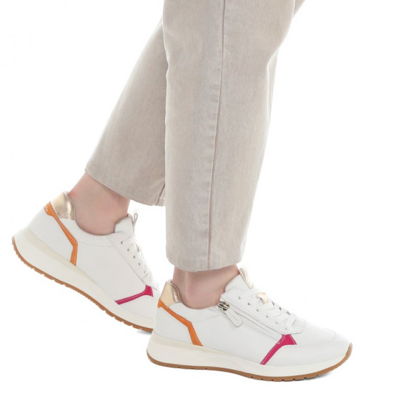 Кроссовки женские