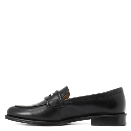 Лоферы женские